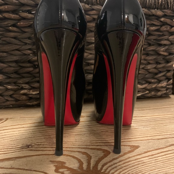 Christian Louboutin's Daffodile 160mm - Picture 6 of 12